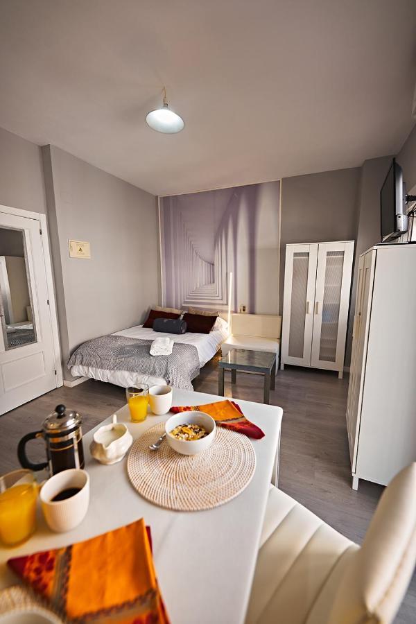 Apartamentos Infantes 28 ロンダ エクステリア 写真